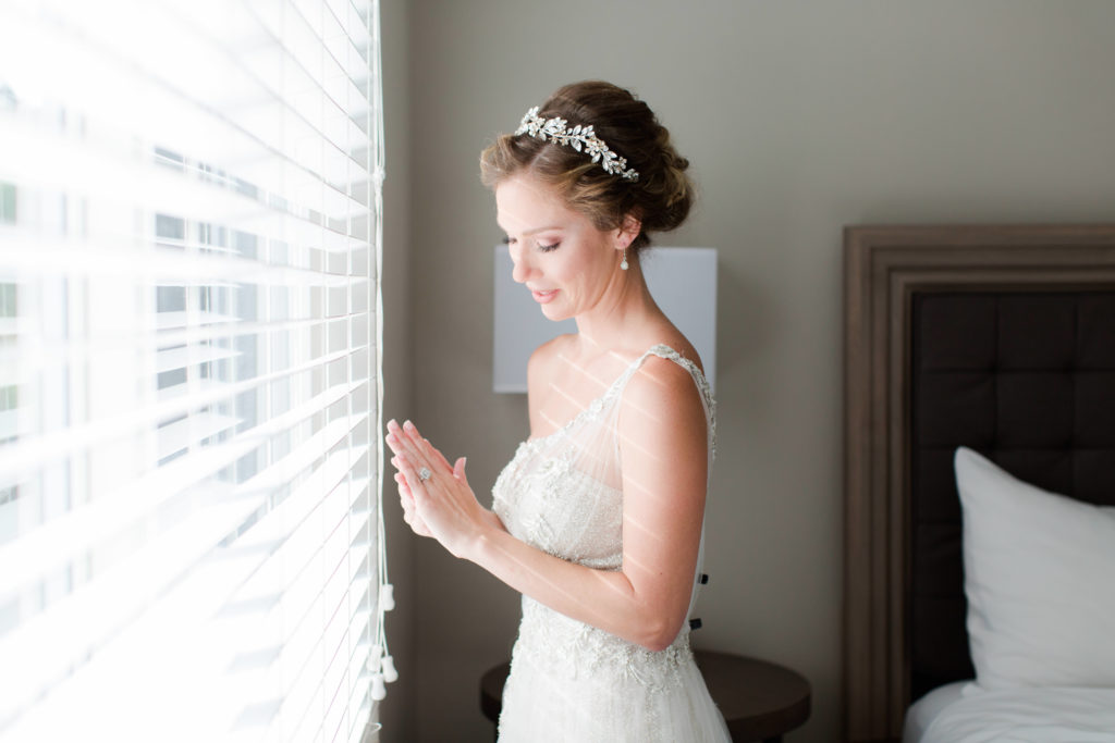 Bayside Inn Key Largo, Bayside Inn Wedding, Key Largo Wedding, Bride Getting Ready