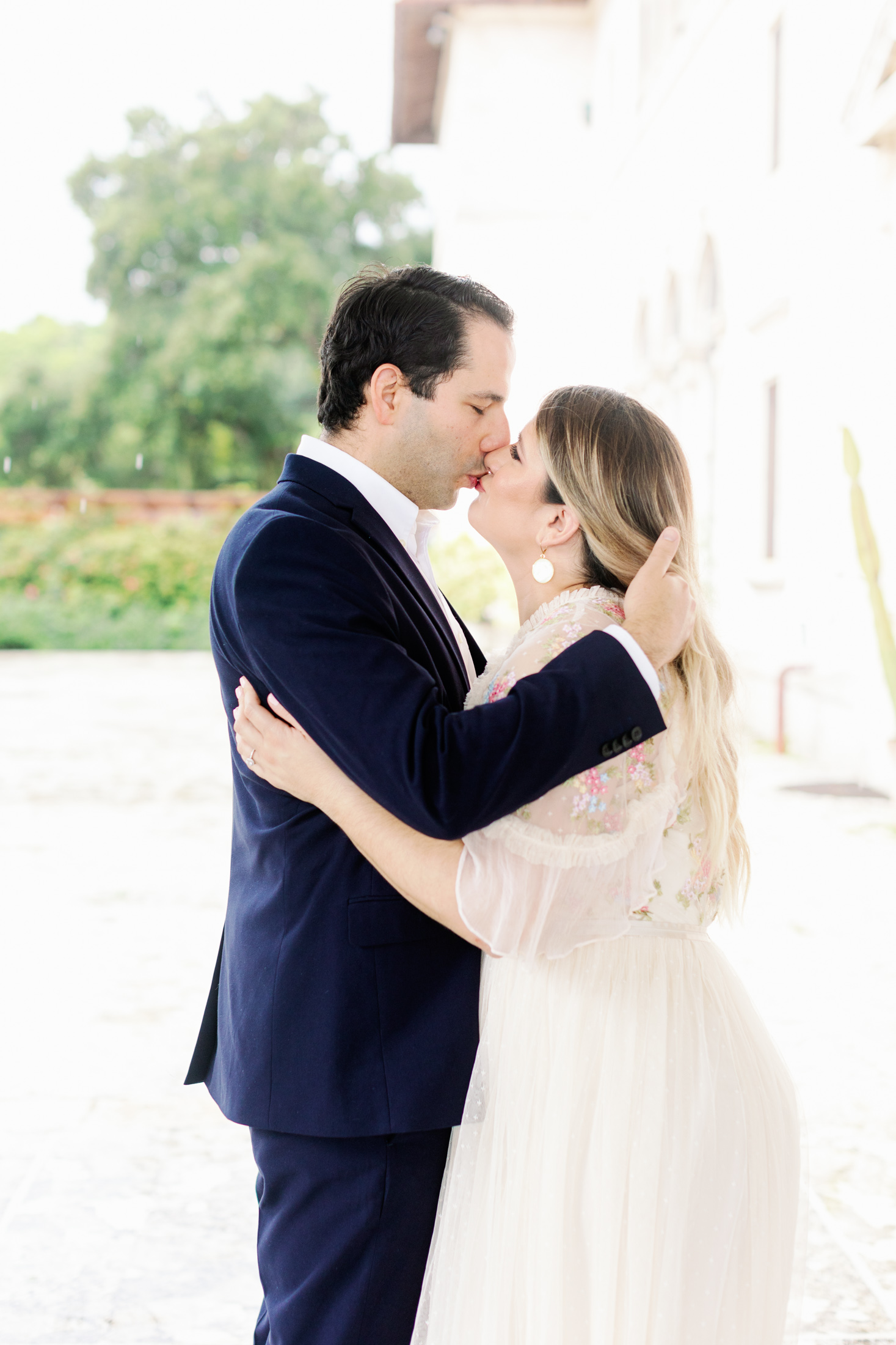 Vizcaya Museum Engagement Session, Claudia Rios Photography, Vizcaya Engagement Photographer