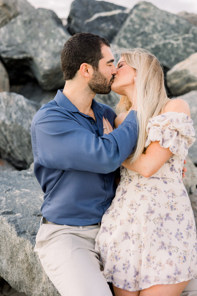 Engagement Photos South Pointe Park, Miami Beach Engagement Photographer, South Pointe Park Engagement Session, Claudia Rios Photography