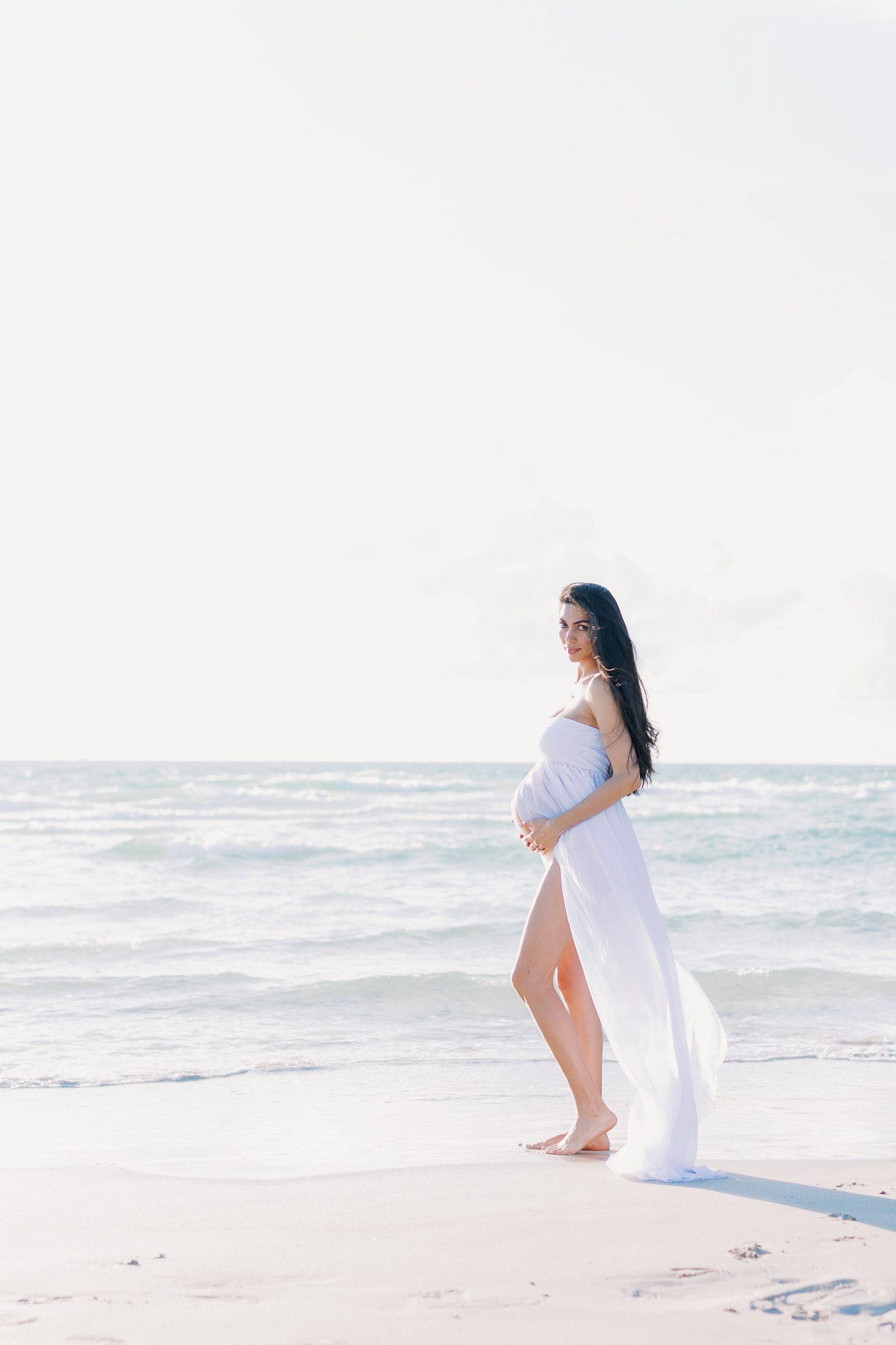 Miami Beach Maternity Photos, South Pointe Park Maternity Session, Miami Maternity Photographer, Claudia Rios Photography