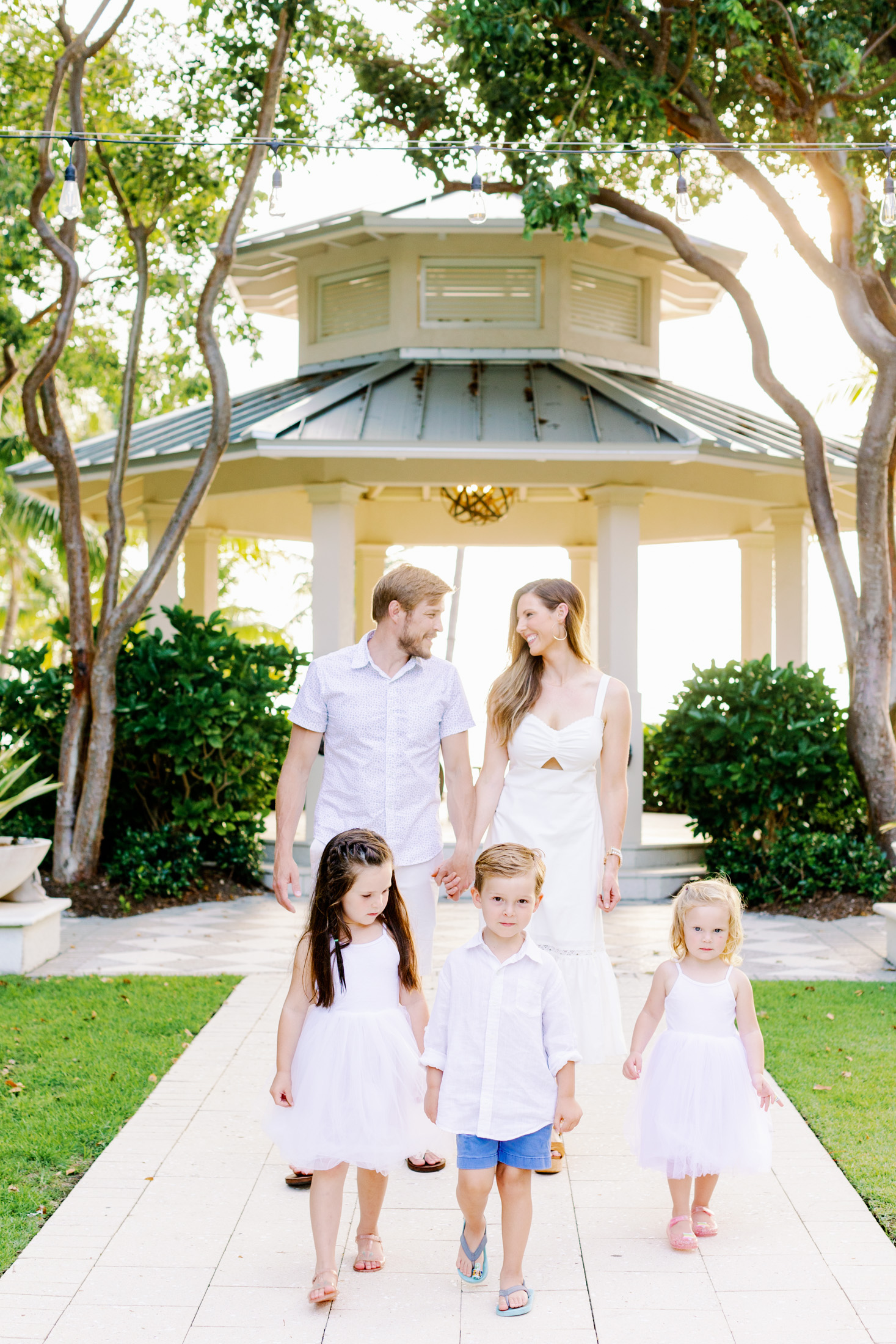 Key Largo Family Photographer, Claudia Rios Photography, Playa Lago Resort Family Photo Session