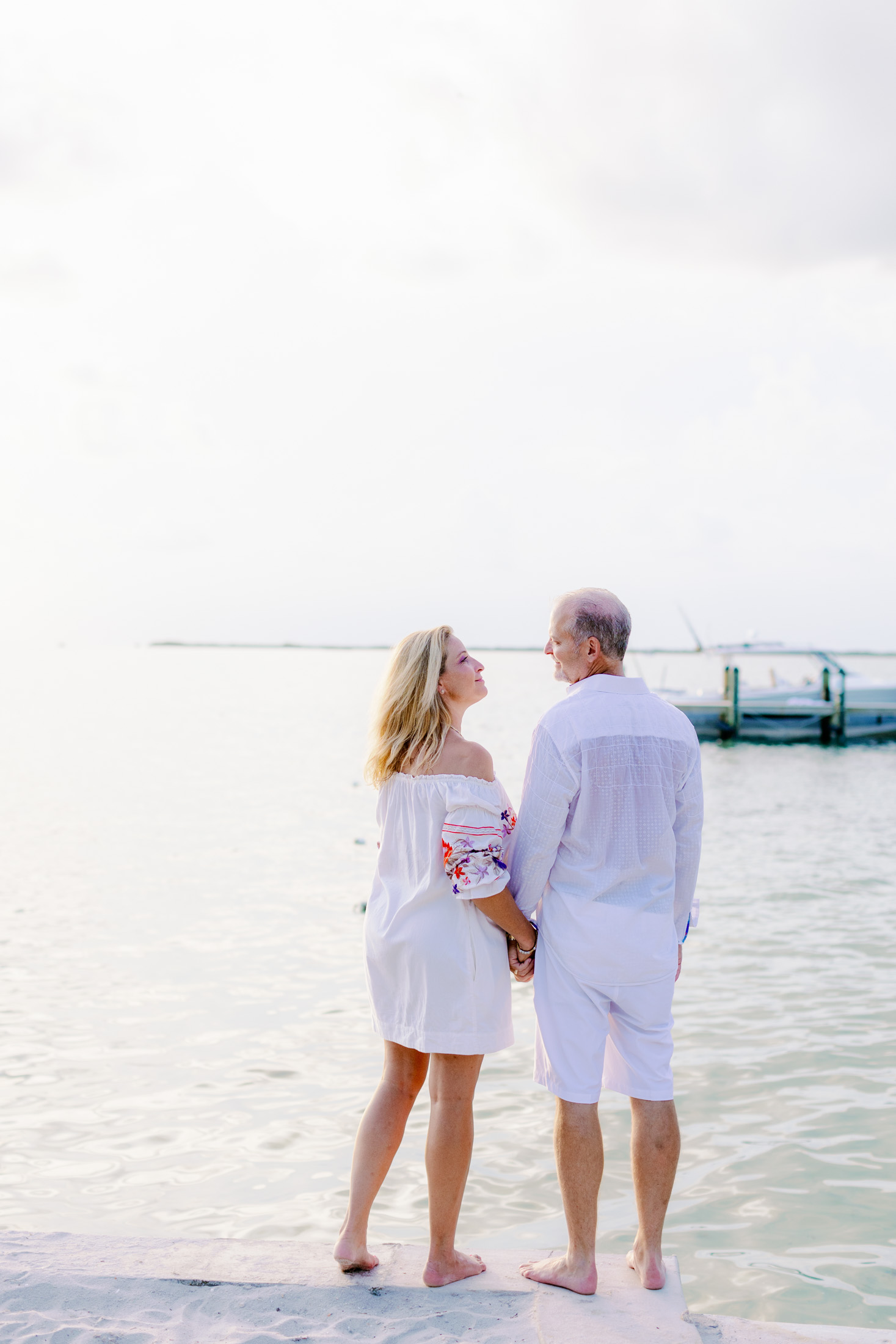 Key Largo Family Photographer, Claudia Rios Photography, Playa Lago Resort Family Photo Session