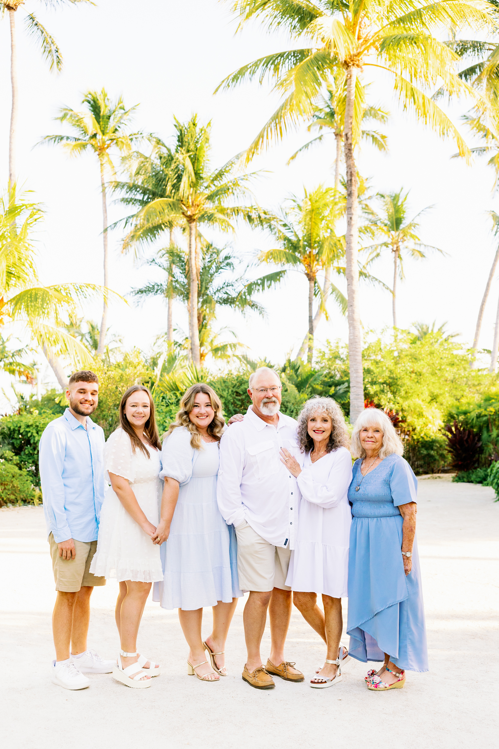 Family Photographer Islamorada, Islamorada Family Photographer, Islander Resort Family Photos. Claudia Rios Photography