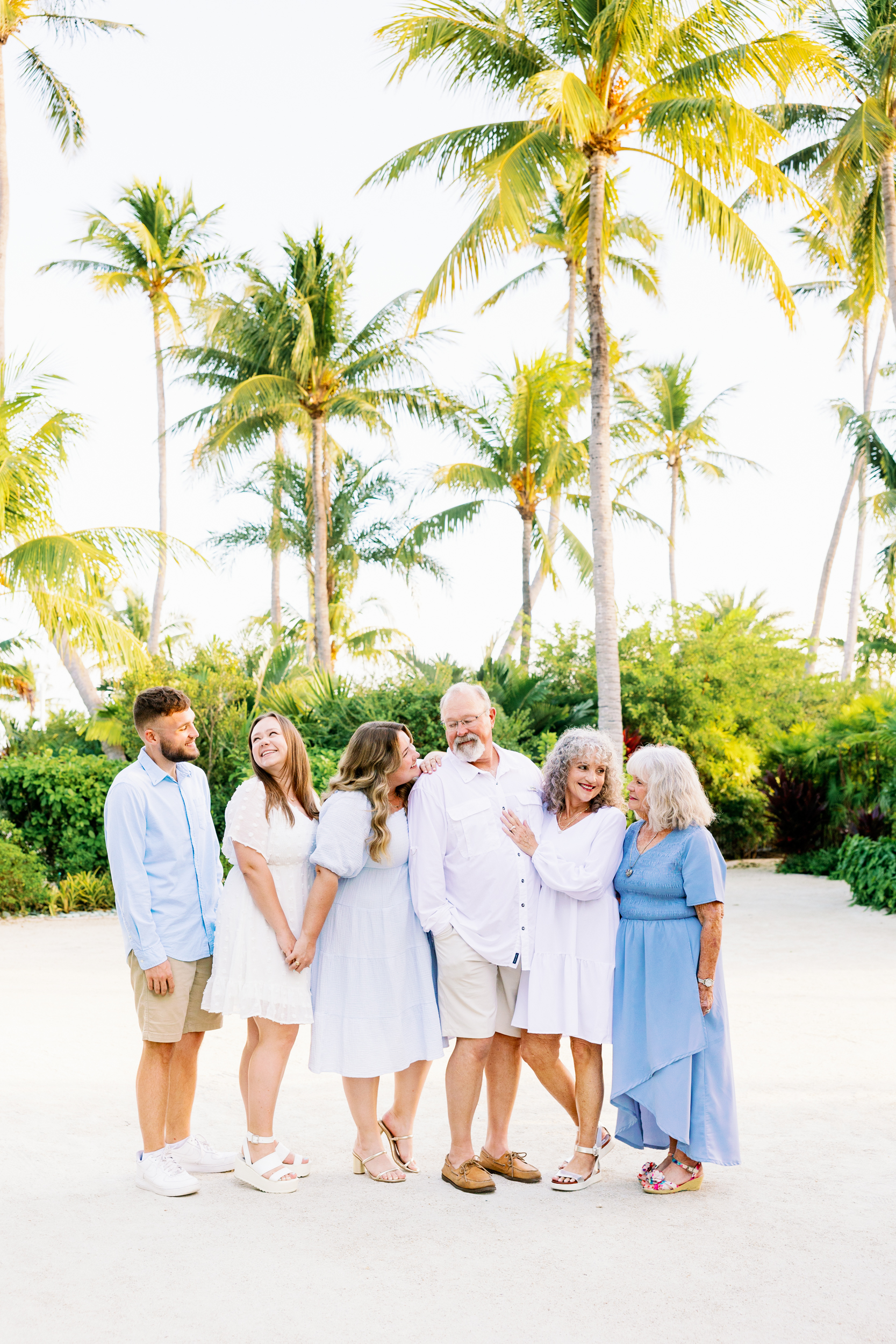 Family Photographer Islamorada, Islamorada Family Photographer, Islander Resort Family Photos. Claudia Rios Photography