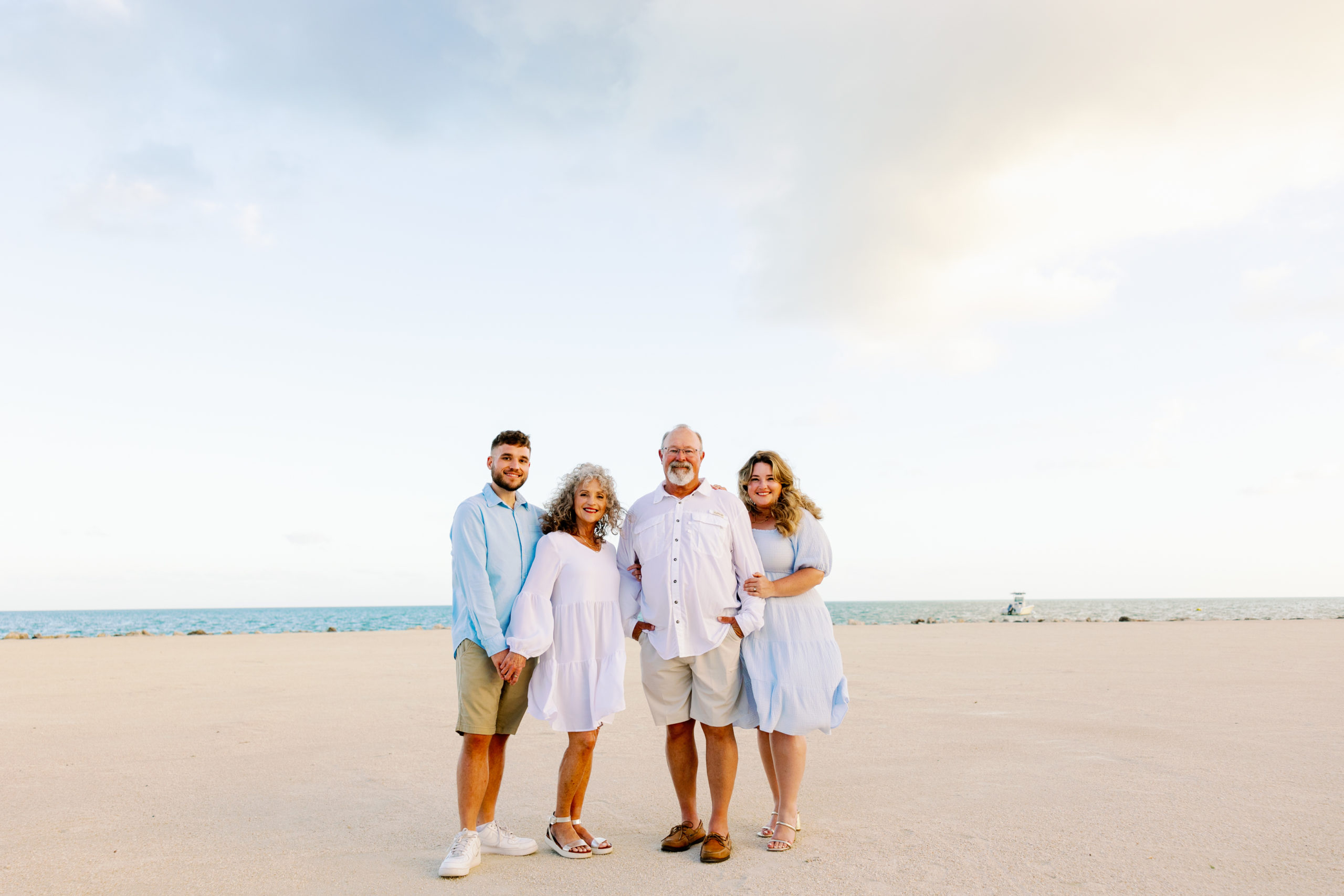 Family Photographer Islamorada, Islamorada Family Photographer, Islander Resort Family Photos. Claudia Rios Photography