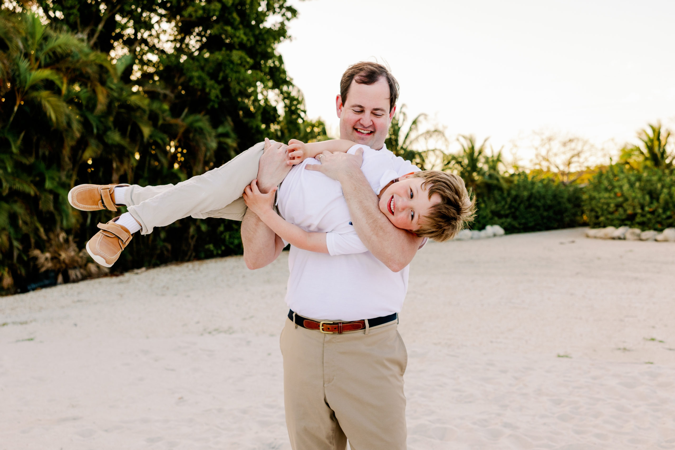 Family Photographer in Islamorada, Family Photos Sea Ranch Estate, Claudia Rios Photography, Islamorada Family Photographer