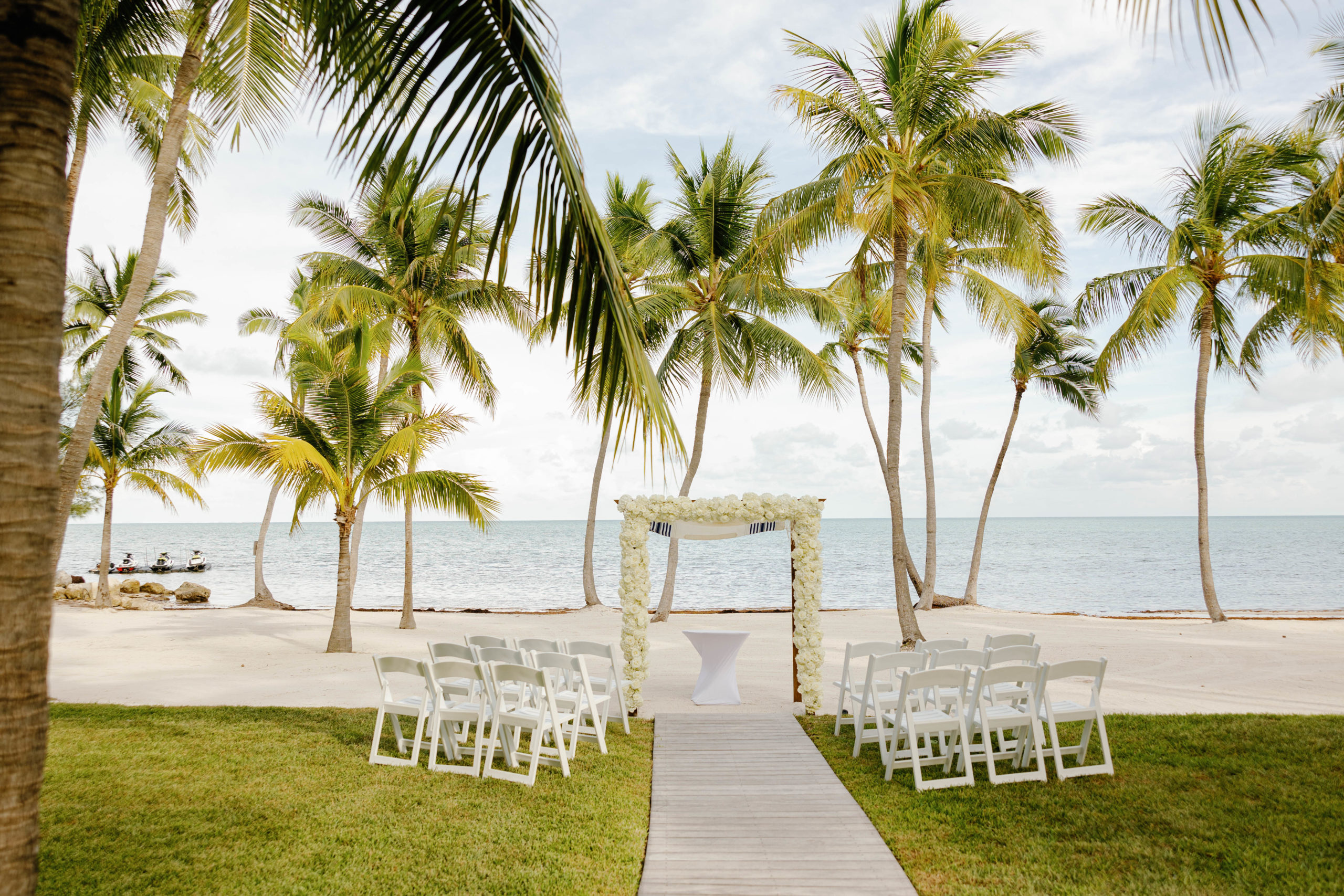 Cheeca Lodge Wedding, Cheeca Lodge Wedding at Casitas, Islamorada Wedding Photographer, Claudia Rios Photography