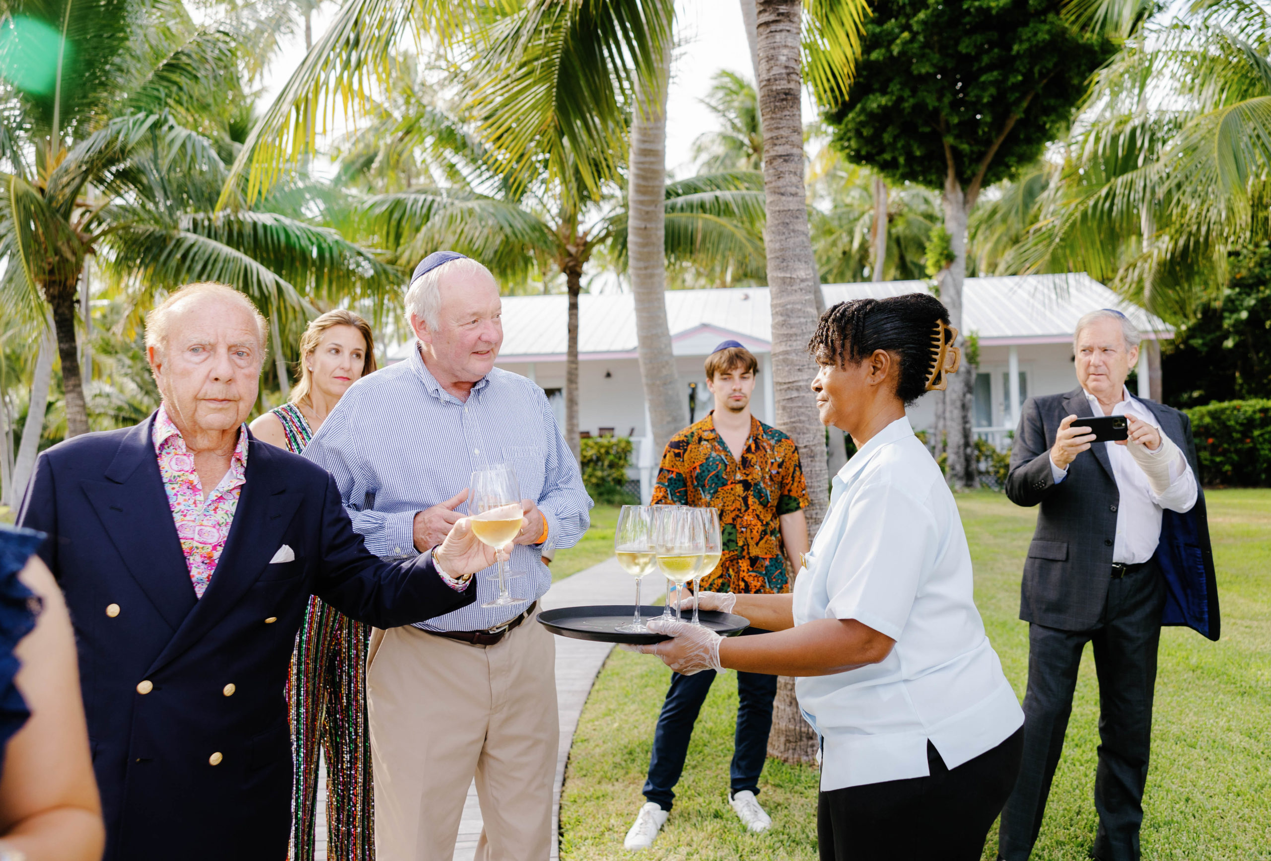 Cheeca Lodge Wedding, Cheeca Lodge Wedding at Casitas, Islamorada Wedding Photographer, Claudia Rios Photography