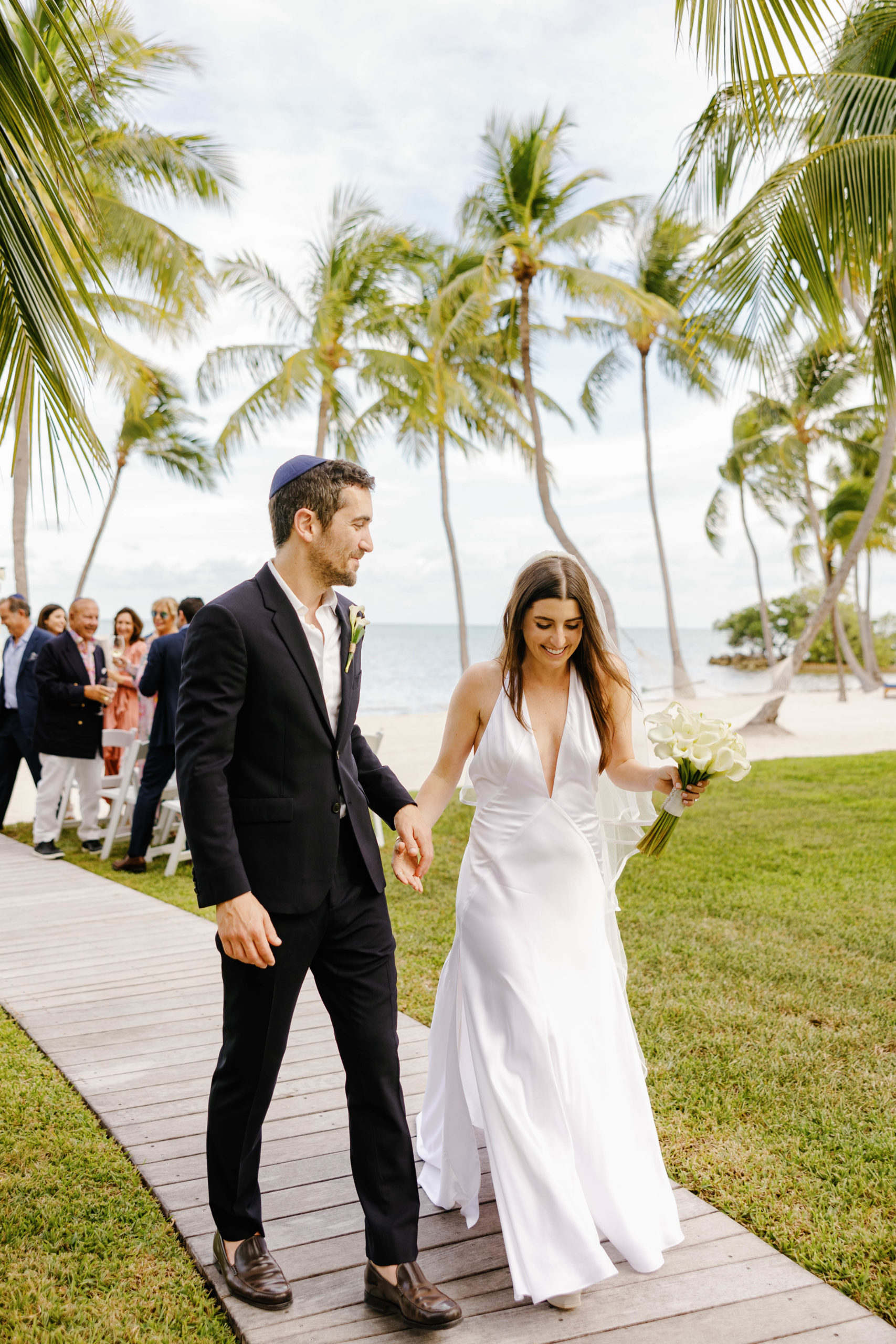 Cheeca Lodge Wedding, Cheeca Lodge Wedding at Casitas, Islamorada Wedding Photographer, Claudia Rios Photography