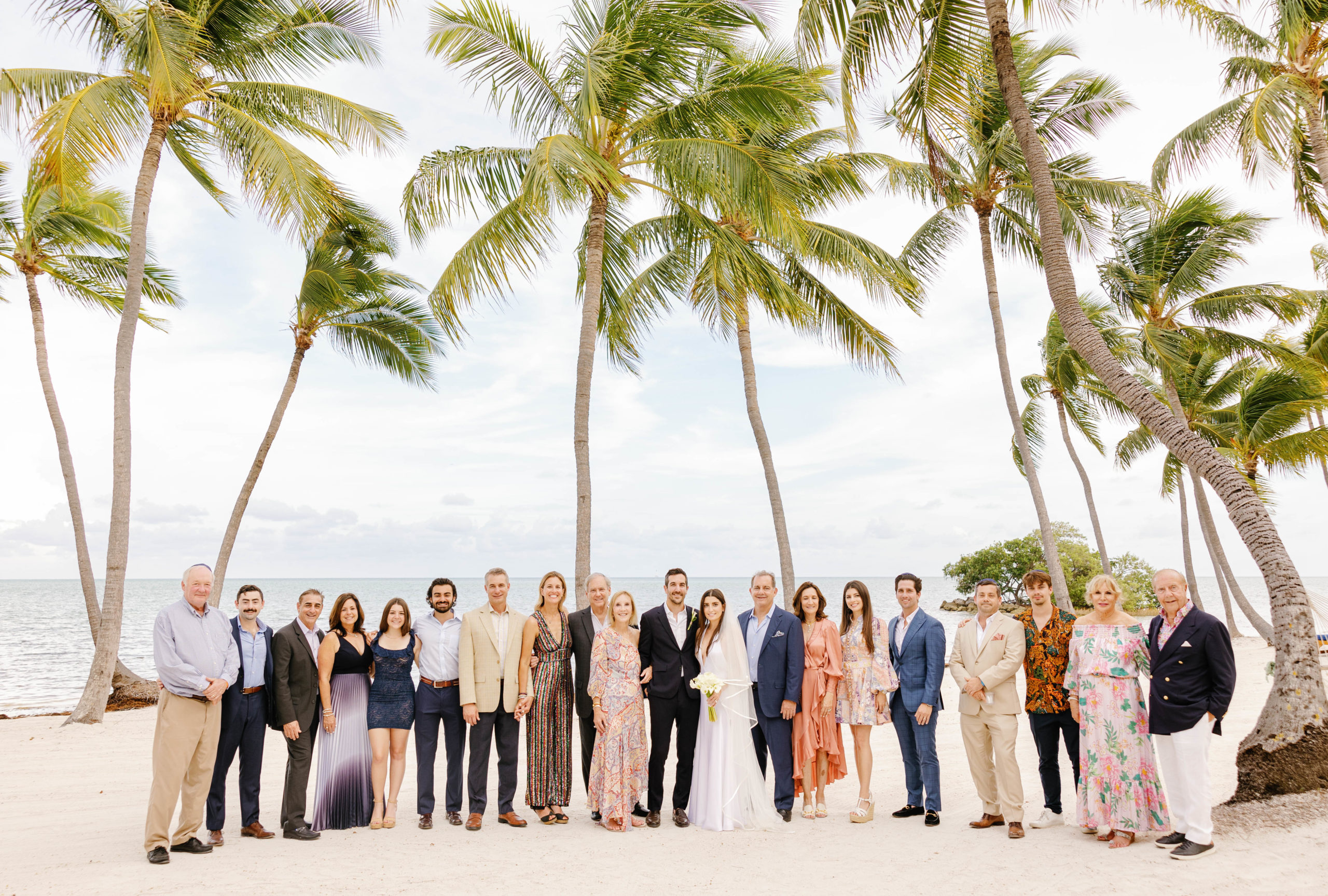 Cheeca Lodge Wedding, Cheeca Lodge Wedding at Casitas, Islamorada Wedding Photographer, Claudia Rios Photography