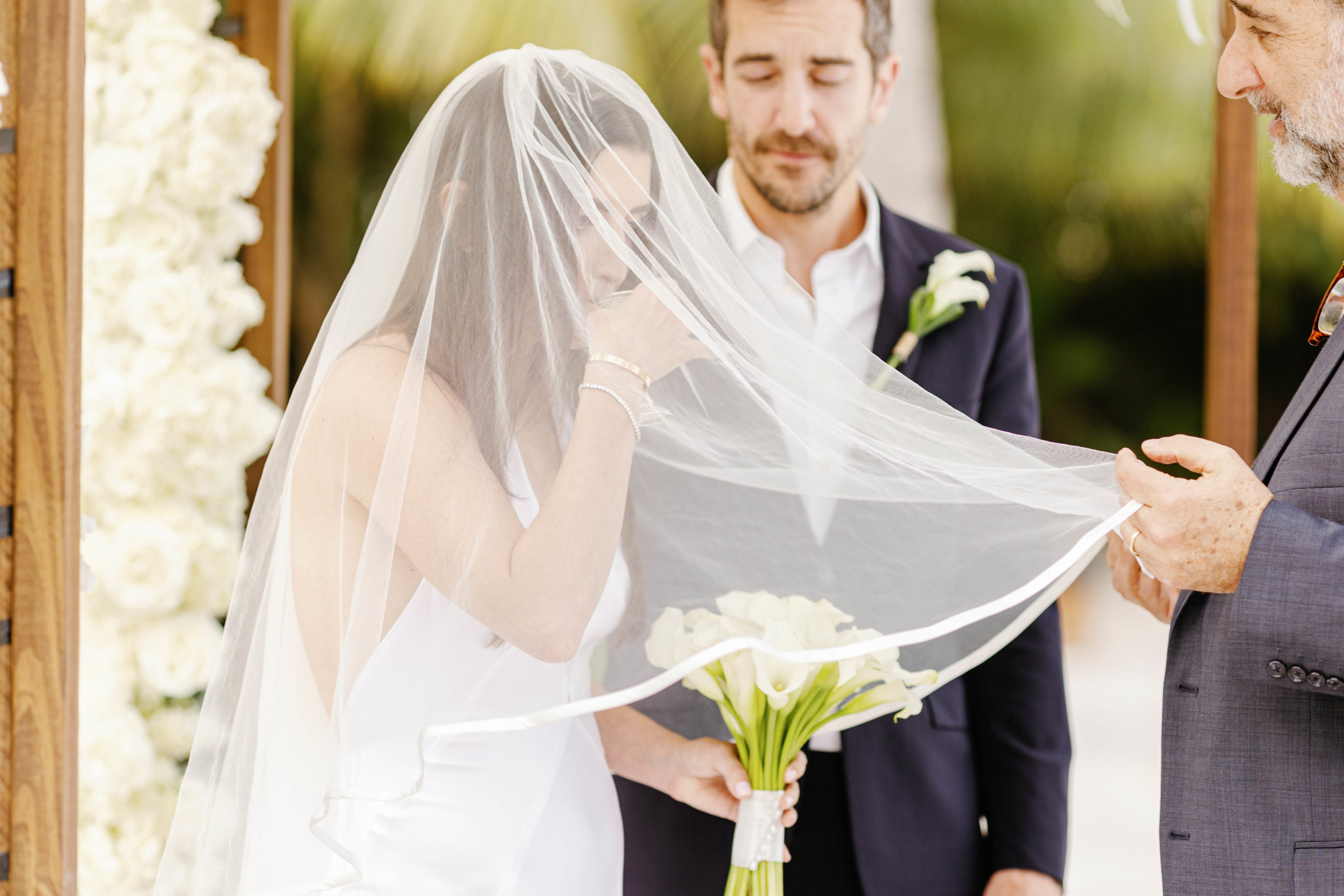 Cheeca Lodge Wedding, Cheeca Lodge Wedding at Casitas, Islamorada Wedding Photographer, Claudia Rios Photography