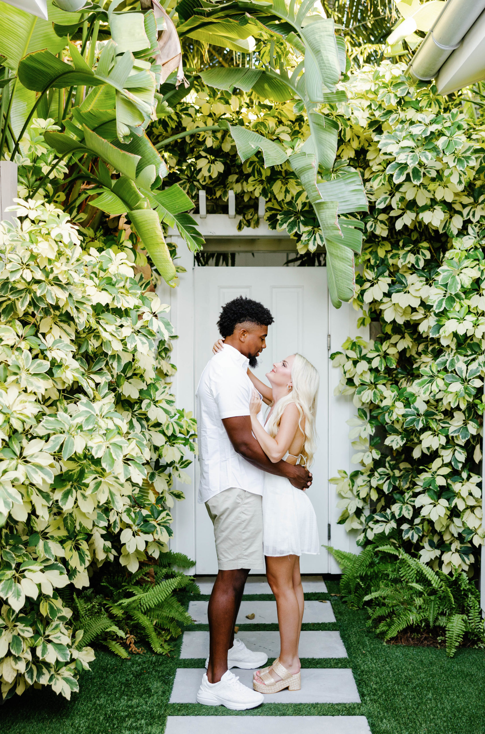 Bungalows Key Largo Engagement Photos, Islamorada Engagement Photographer, Key Largo Engagement Photographer, Claudia Rios Photography