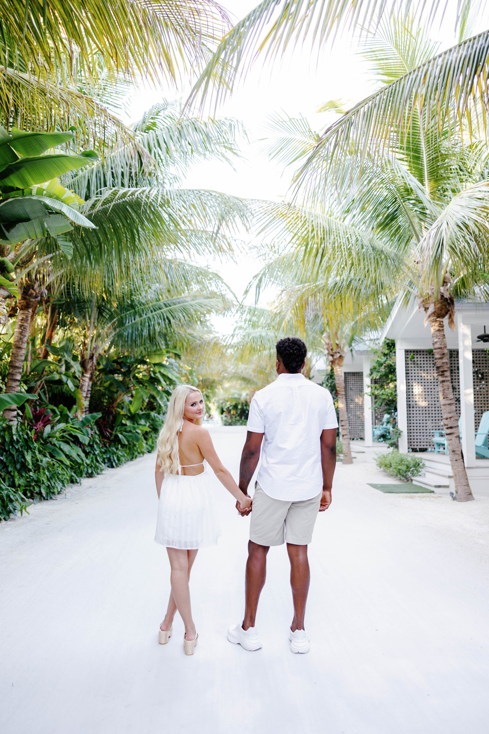 Bungalows Key Largo Engagement Photos, Islamorada Engagement Photographer, Key Largo Engagement Photographer, Claudia Rios Photography