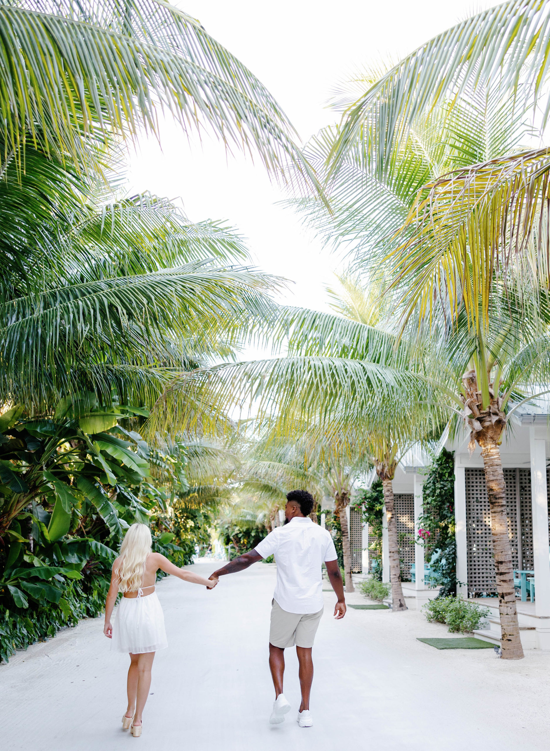 Bungalows Key Largo Engagement Photos, Islamorada Engagement Photographer, Key Largo Engagement Photographer, Claudia Rios Photography