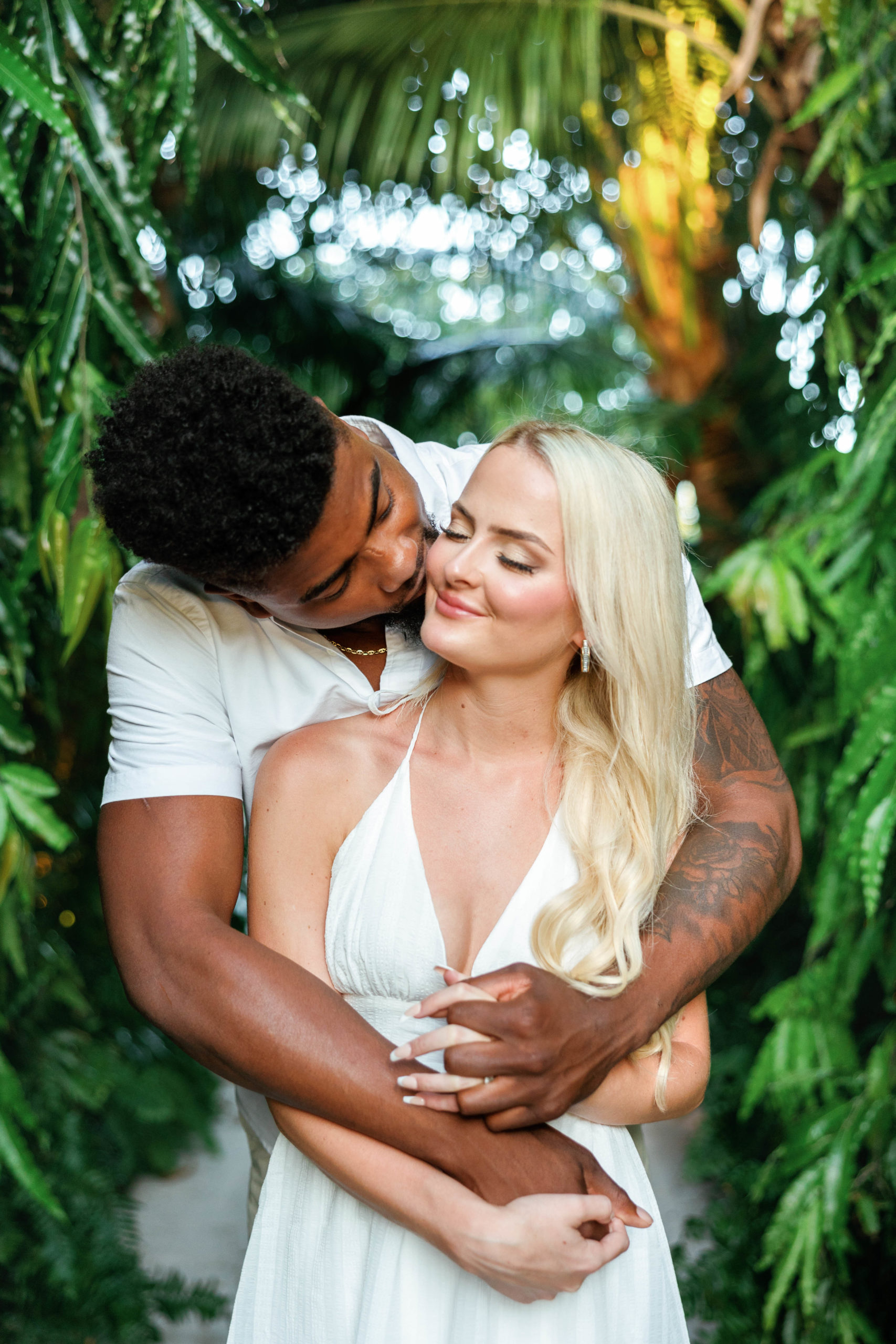 Bungalows Key Largo Engagement Photos, Islamorada Engagement Photographer, Key Largo Engagement Photographer, Claudia Rios Photography