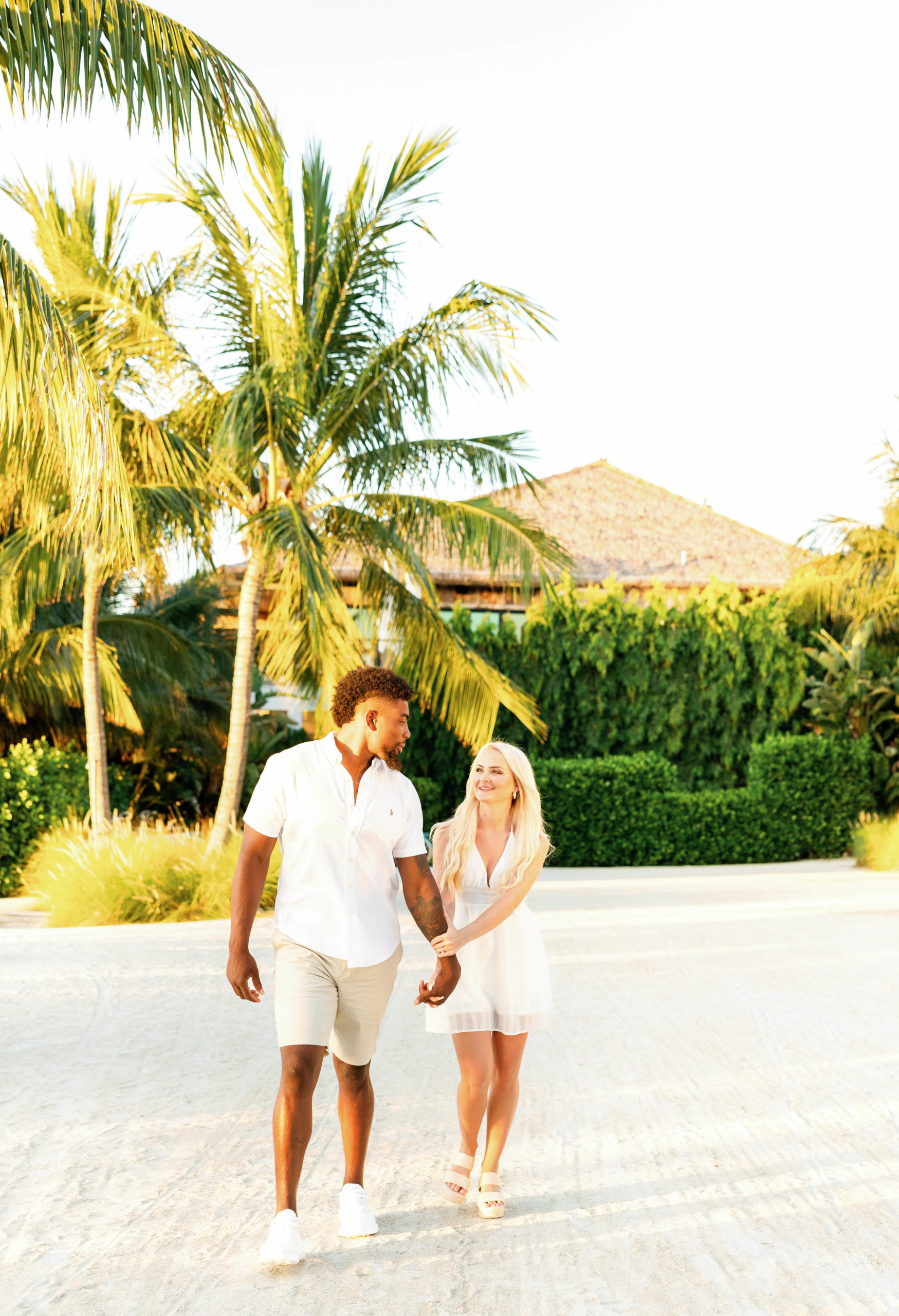 Bungalows Key Largo Engagement Photos, Islamorada Engagement Photographer, Key Largo Engagement Photographer, Claudia Rios Photography