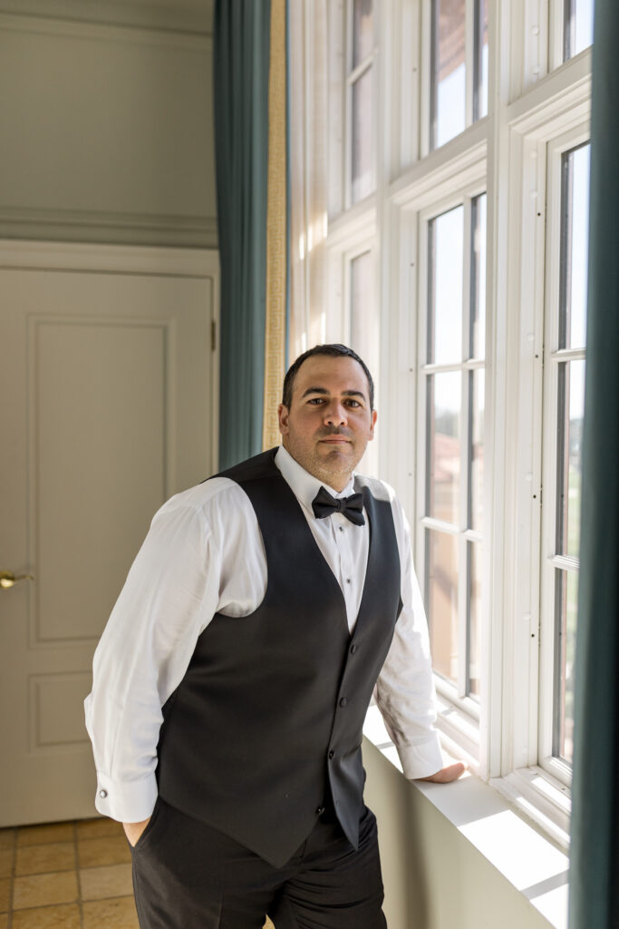Miami groom getting ready wedding morning